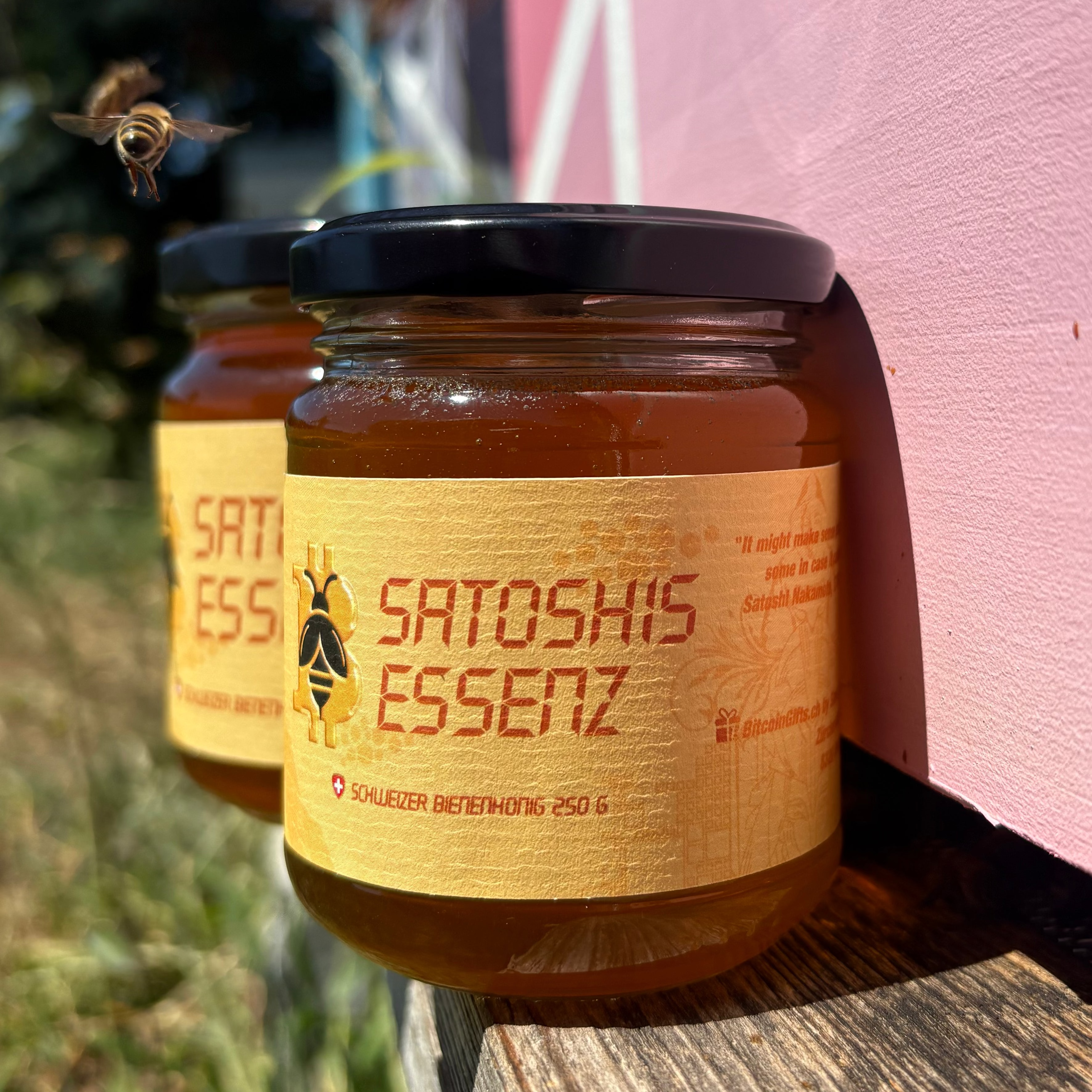 Satoshi's Essenz - Schweizer Honig